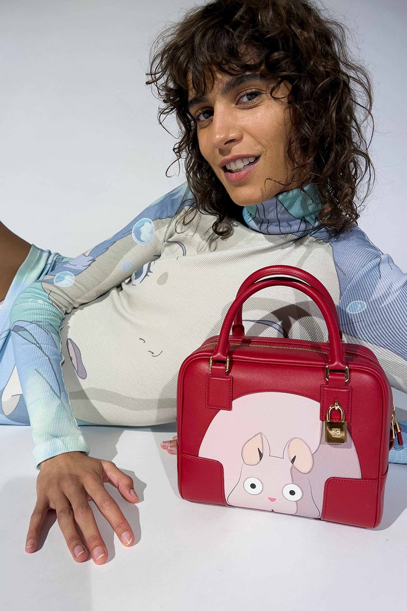 ロエベ が『千と千尋の神隠し』をテーマにした唯一無二のコラボコレクションをローンチ loewe spirited away collection collaboration launch studio Ghibli animation Japanese Juergen Teller dua saleh