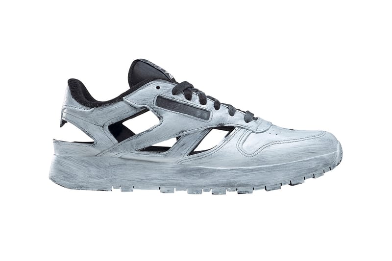 maison margiela x reebok classic leather tabi white