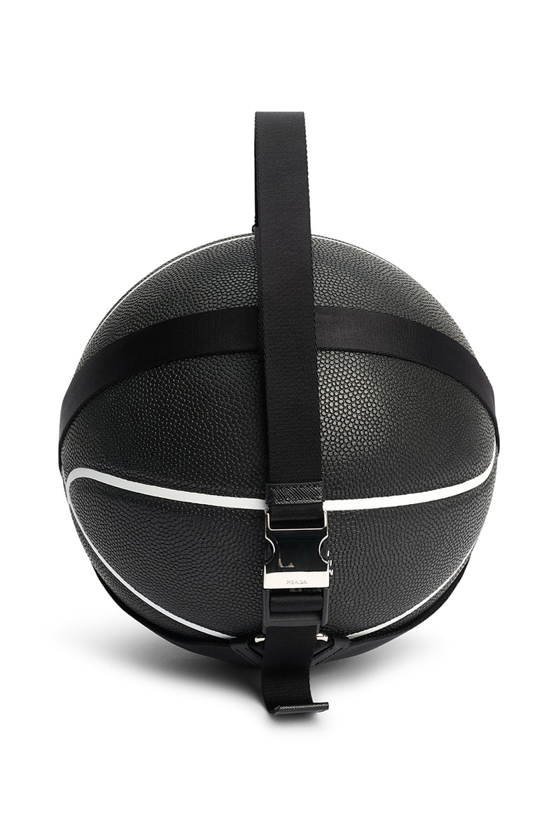 プラダから高級感溢れるラバー製バスケットボールが登場 Prada Black Rubber Saffiano Leather Basketball Raf Simons Miuccia Prada Très Bien Sports Sporting Accessories Holder
