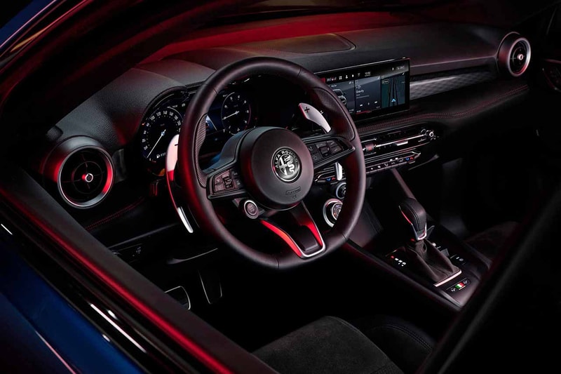 アルファロメオが新型コンパクトSUV トナーレを発表　Alfa Romeo Tonale new model suv release info