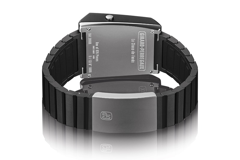 スイス発のジラールペルゴが1970年代の名作デジタルウォッチを復刻 Girard-Perregaux Revives Fan Favorite With Limited Edition Ceramic and Titanium Casquette 2.0