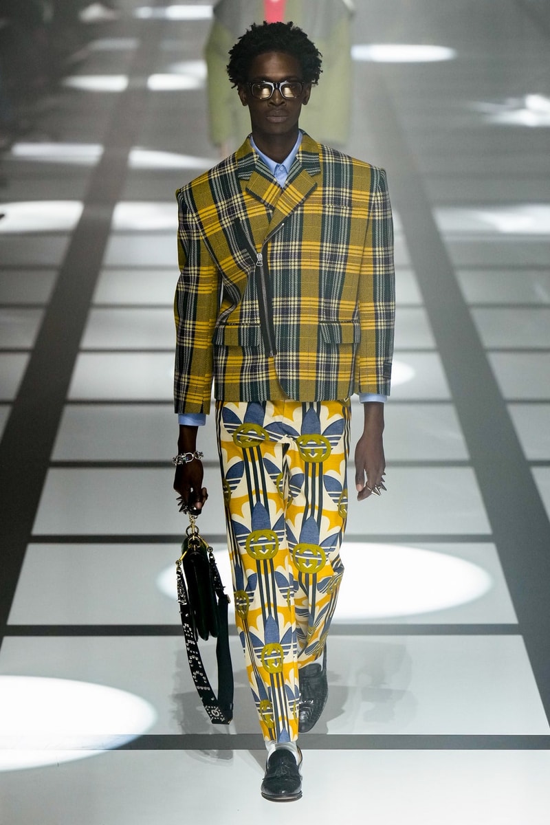 グッチ 2022年秋冬コレクション アディダス Gucci x adidas Unveils Fall 2022 Collection Blazers Jackets Pants Knitwear Latex Trefoil Three Strips Midi Dresses Leather Skirts Corduroy Chiffon Sportswear German Label Luxury Fashion Lookbook Plaid Monogram Pinstripe Patterns Peak Wide Lapel Hats Accessories Blue Yellow  