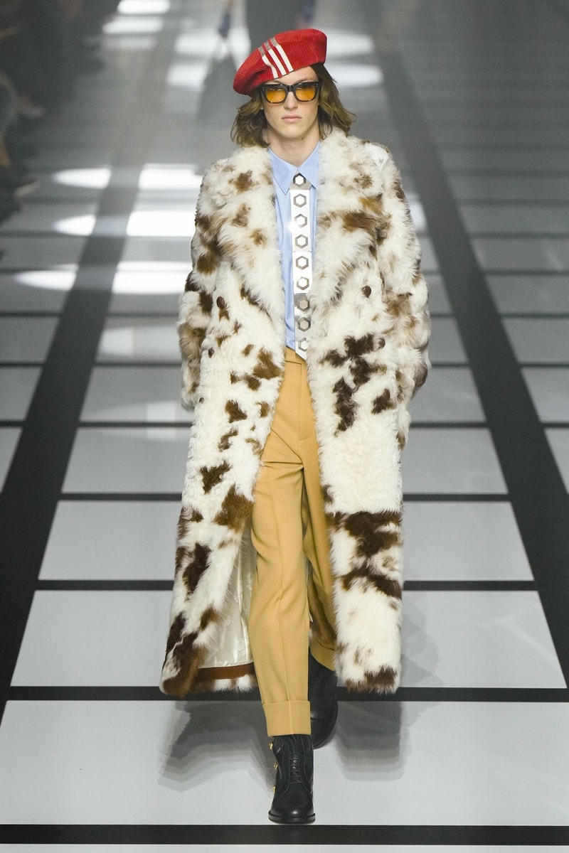 グッチ 2022年秋冬コレクション アディダス Gucci x adidas Unveils Fall 2022 Collection Blazers Jackets Pants Knitwear Latex Trefoil Three Strips Midi Dresses Leather Skirts Corduroy Chiffon Sportswear German Label Luxury Fashion Lookbook Plaid Monogram Pinstripe Patterns Peak Wide Lapel Hats Accessories Blue Yellow  