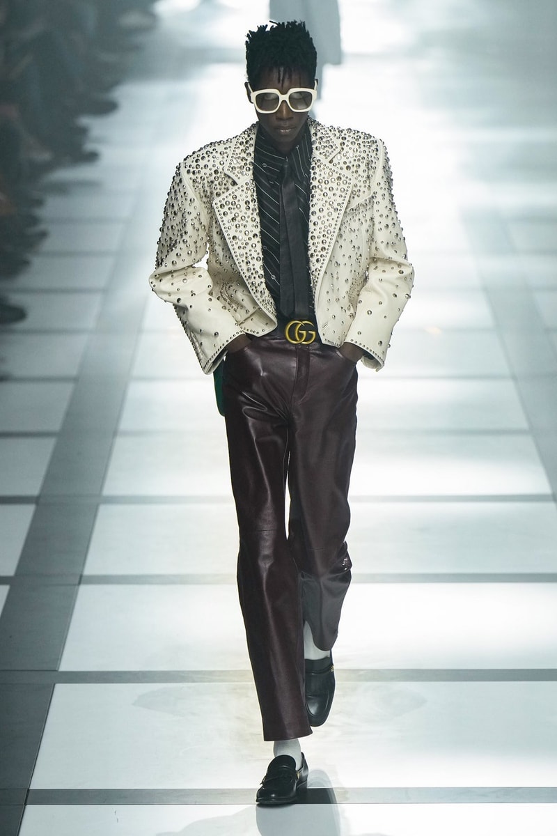 グッチ 2022年秋冬コレクション アディダス Gucci x adidas Unveils Fall 2022 Collection Blazers Jackets Pants Knitwear Latex Trefoil Three Strips Midi Dresses Leather Skirts Corduroy Chiffon Sportswear German Label Luxury Fashion Lookbook Plaid Monogram Pinstripe Patterns Peak Wide Lapel Hats Accessories Blue Yellow  