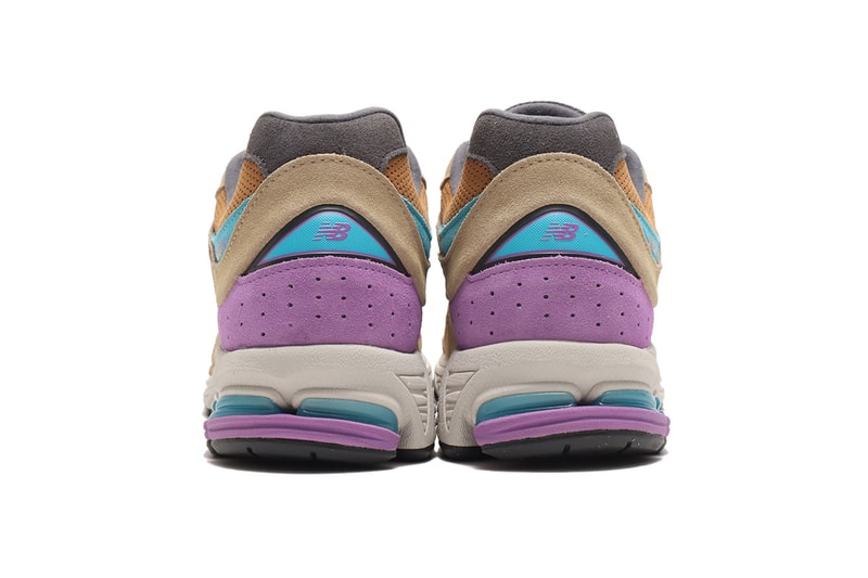 ニューバランス 2002R から上質なスエードを纏った新色が登場 New Balance M2002RWA release info atmos
