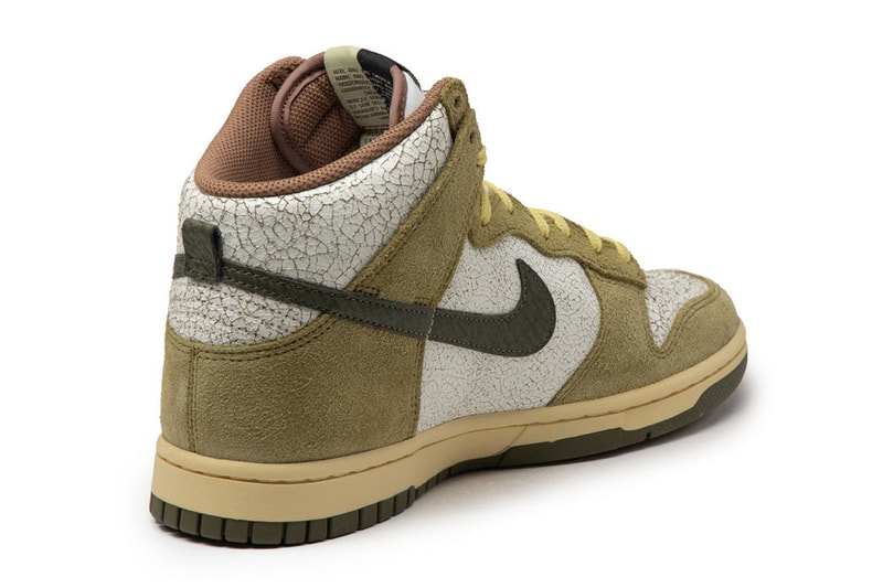 ナイキからひび割れ加工を施した新作ダンクハイレトロが登場 Nike Dunk High Retro "Re-Raw" "Coriander/Medium Olive/Sail/Team Red" Fuzzy Suede Cracked Leather Distressed Release Information
