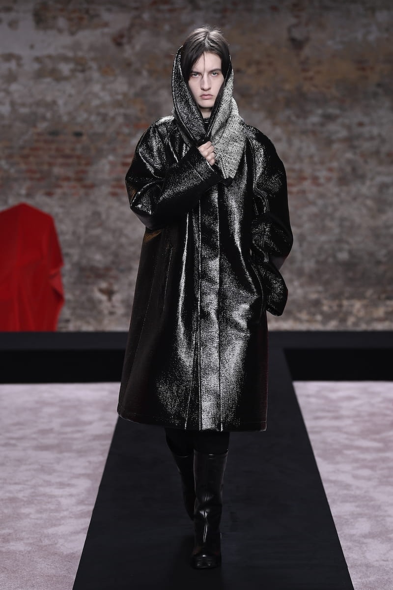 ラフシモンズ Raf Simons 2022年秋冬コレクション