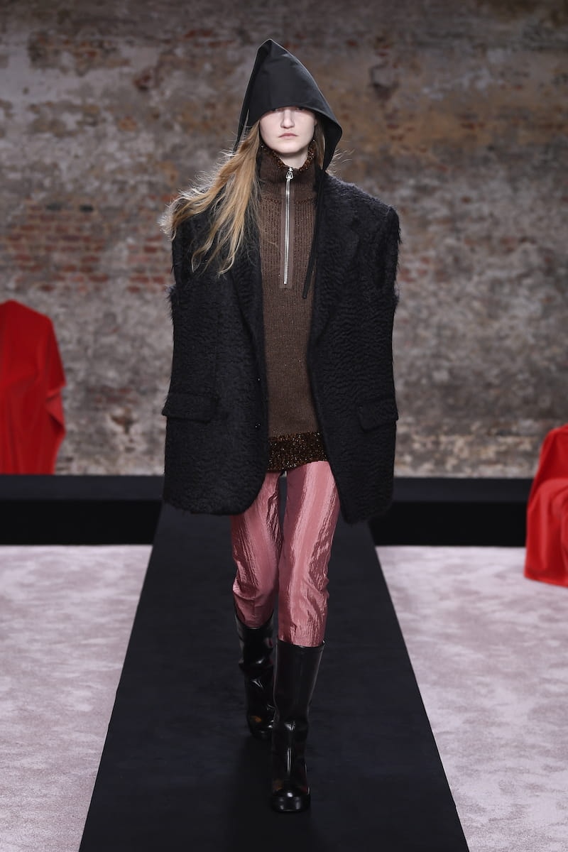 ラフシモンズ Raf Simons 2022年秋冬コレクション