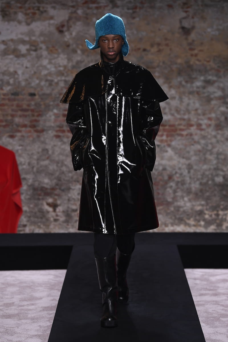 ラフシモンズ Raf Simons 2022年秋冬コレクション