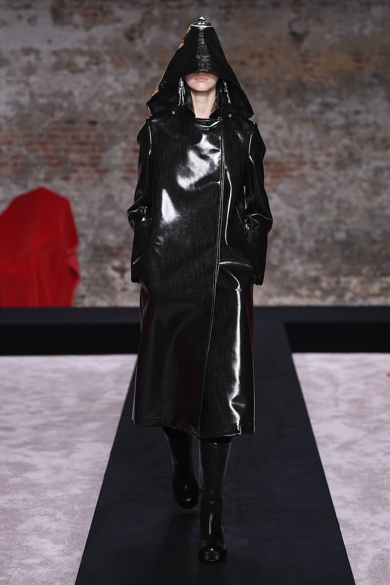 ラフシモンズ Raf Simons 2022年秋冬コレクション
