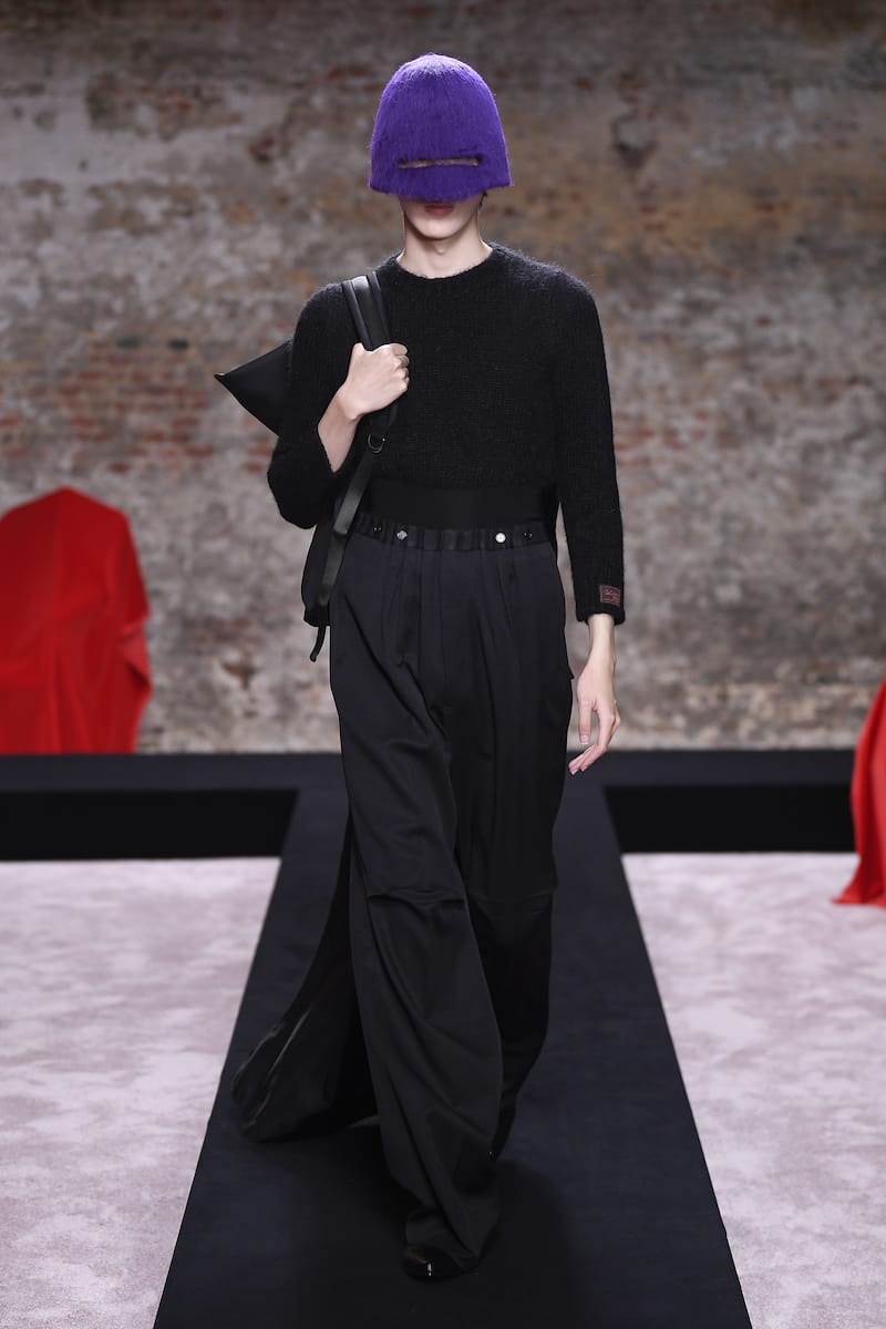 ラフシモンズ Raf Simons 2022年秋冬コレクション