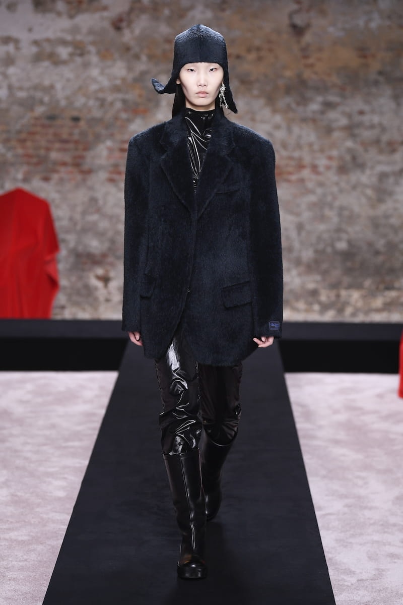 ラフシモンズ Raf Simons 2022年秋冬コレクション