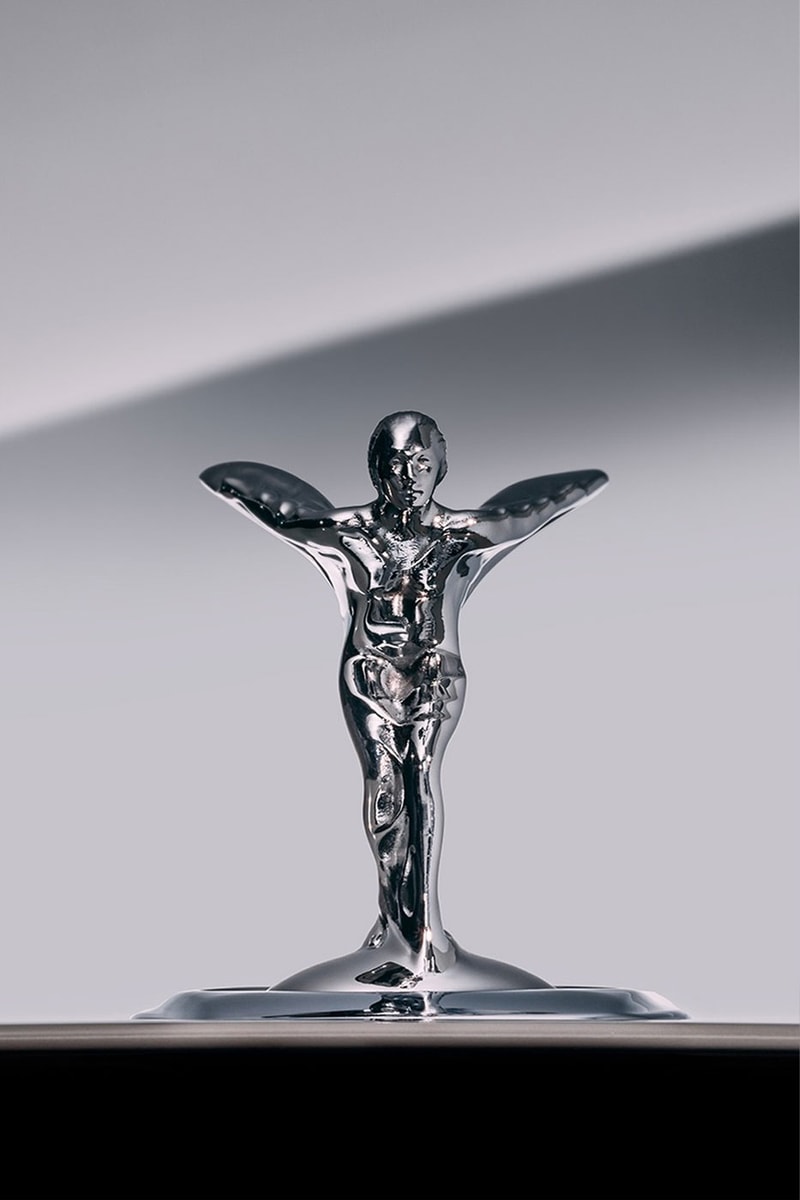 ロールス・ロイスが公式マスコットのデザインを刷新 Rolls Royce Spirit of Ecstacy figure update streamline aerodynamic spectre EV 