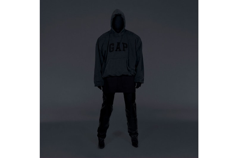 イージーギャップ x バレンシアガ Kanye West（カニエ・ウェスト） ye デムナ・ヴァザリア demnaYEEZY GAP x  Balenciaga が販売開始