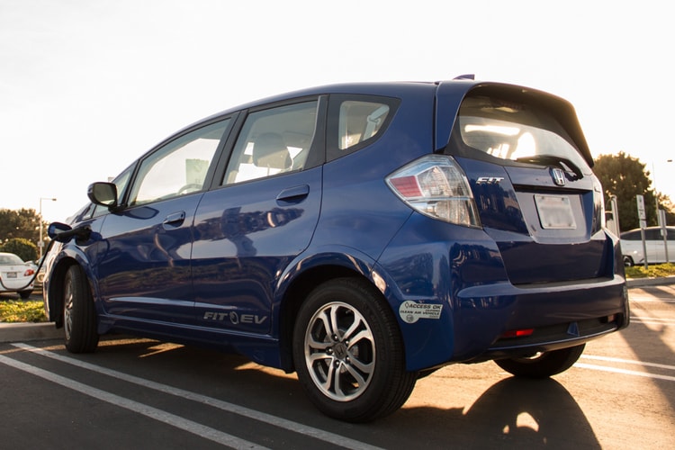 Sony と Honda が EV 開発に向けて提携し新会社設立へ