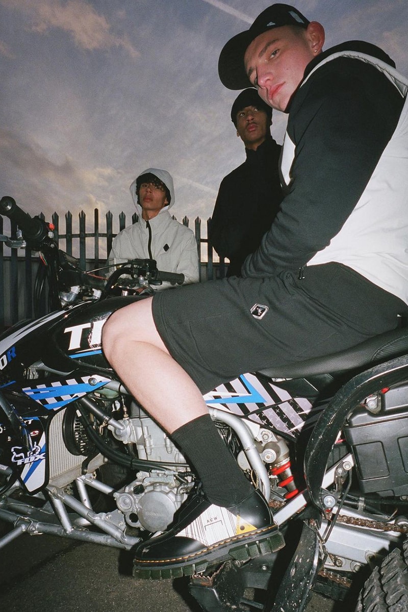 ドクターマーチン xア・コールド・ウォールのコラボフットウェア第3弾が到着 dr martens a cold wall rikard 8 eye 3 eye black yellow release date info store list buying guide photos price 