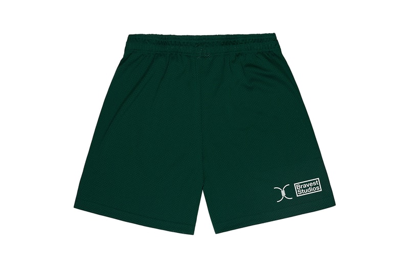 カニエウェストのスタイリングを着用したクマのグラフィックTシャツが登場 bravest studios creative control jeen yuhs act 3 collection bear tees the college dropout donda mesh shorts tees trucker hate release date info store list buying guide photos price 