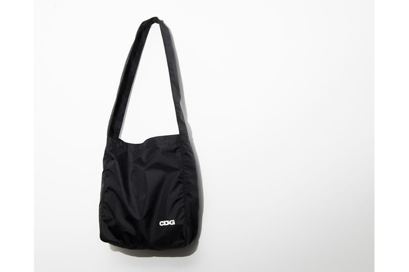 Cdg からディズニーとのコラボ含む22年春夏の新作アイテムが登場 Hypebeast Jp Cdg からディズニーとのコラボ含む22年春夏の新作アイテムが登場 Hypebeast Jp