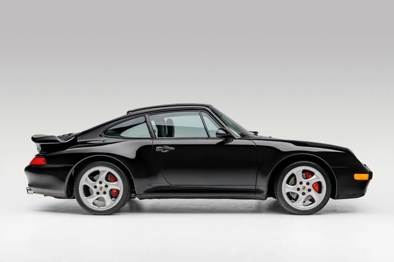 デンゼル・ワシントンが所有していた1997年のポルシェ911ターボがオークションに出品される Denzel Washington 1997 Porsche 911 Turbo auction Info xenon headlights tool kit clean title report wodebpdy power sunroof black pleated leather Release info