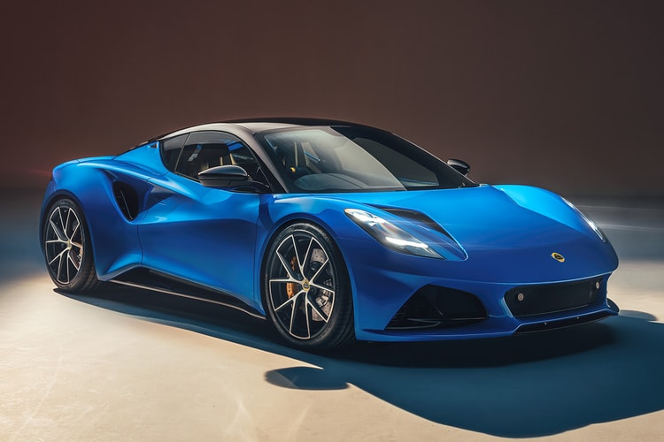 Lotus が最後のガソリン車となる新型スポーツカー Emira 1st Edition を発表