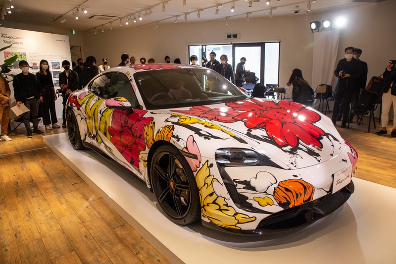 シュンスドウが日本人で初めてポルシェのアートカーを制作 porsche shun sudo taycan art car event info