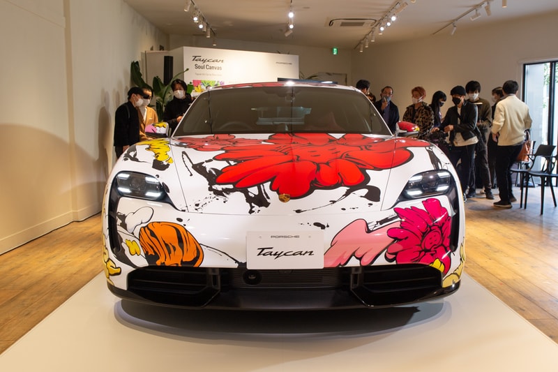 シュンスドウが日本人で初めてポルシェのアートカーを制作 porsche shun sudo taycan art car event info