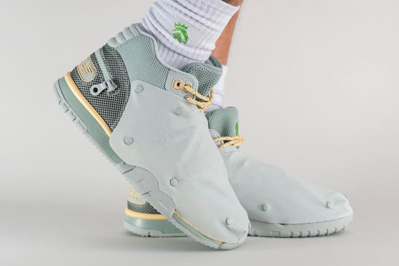  トラヴィススコットxナイキによるエアトレーナー1に新色モデルが登場 Travis Scott Nike Air Trainer 1 SP Grey Haze On-Foot Look Release Info DR7515-001 Date Buy Price Dark Smoke Grey Black Iron Grey Off-Noir