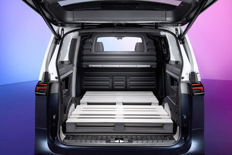 フォルクスワーゲンが“ワーゲンバス”をアップグレードしたニューモデル ID. バズを発表 volkswagen id buzz id buzz cargo release info