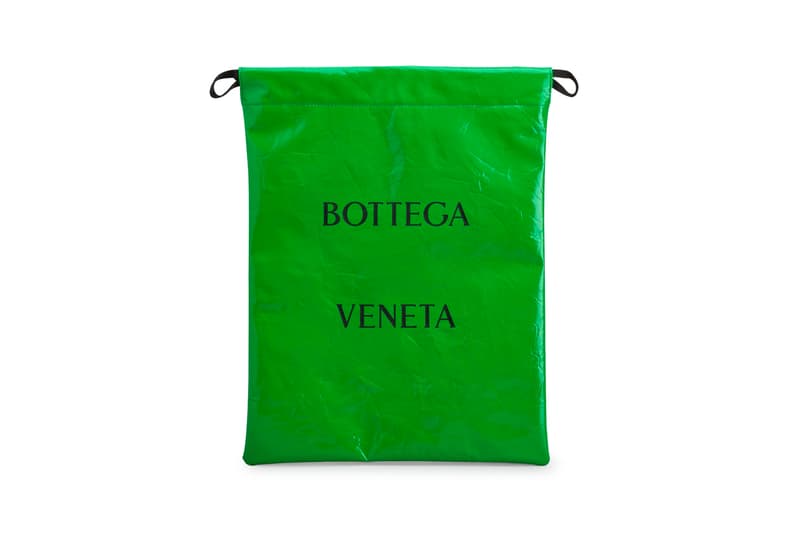 ボッテガヴェネタからショップバッグを再現したレザー製ポーチが登場 Bottega Veneta Crease Leather Pouch (Parakeet/Black) Dust Bag Luxury Designer Accessory Dover Street Market London