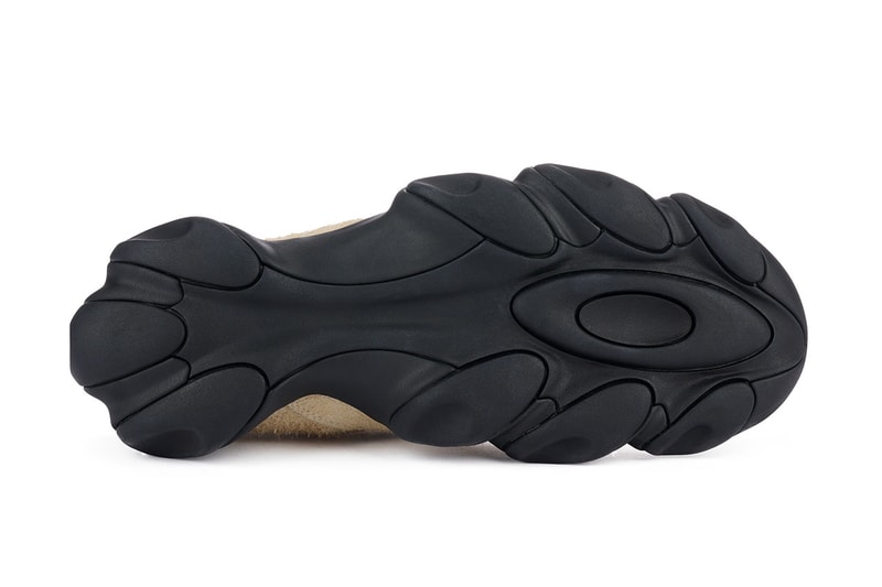 ブレインデッドxオークリーによる近未来的なコラボフットウェアがついに発売 brain dead oakly collab footwear flash release info