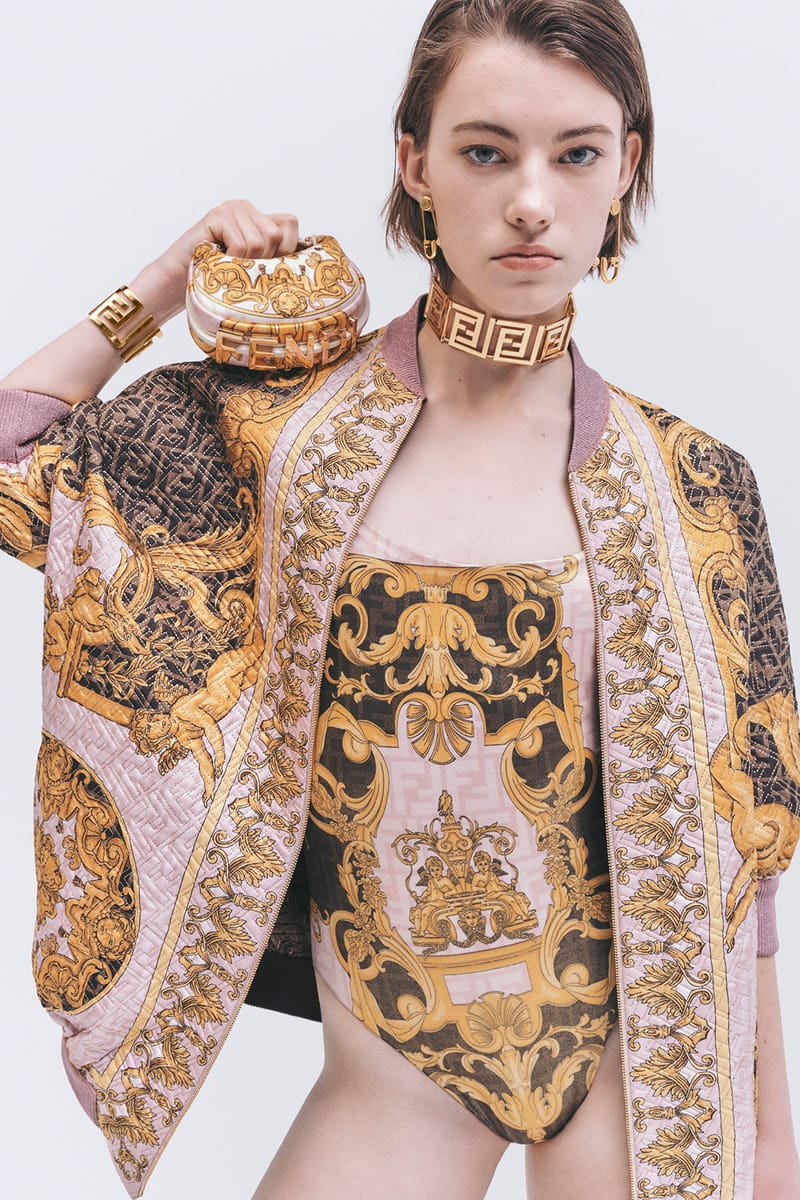 美品☆フェンダーチェ フェンディ ヴェルサーチ 7VA529 ズッカ柄 バッグチェーン ショルダーストラップ ゴールド 保袋付 伊製 レディース フェンディｘベルサーチ 7VA529 レザー ブラック FENDACH