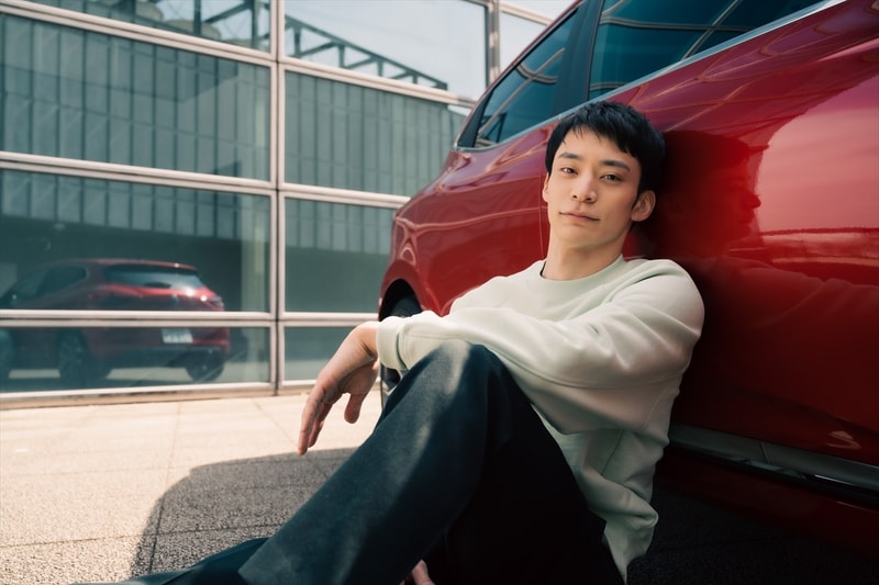 競泳の入江陵介選手がルノー ルーテシアのアンバサダーに就任 renault japan lutecia ambassador ryosuke irie