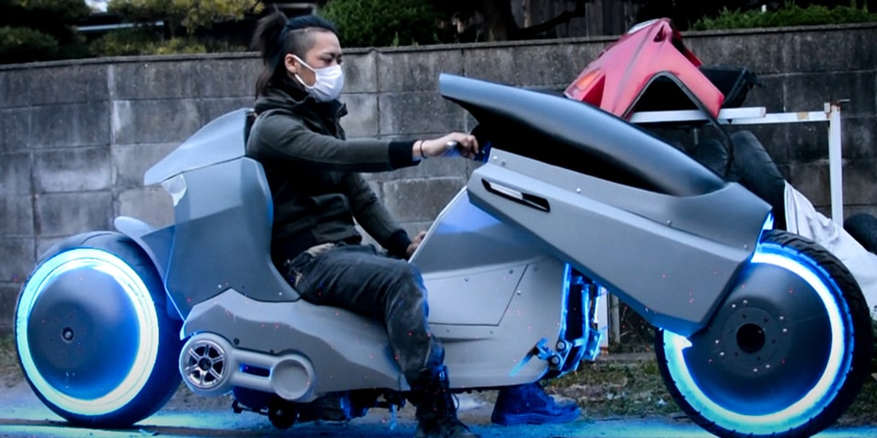 アキラの金田バイクを再現する日本人ユーチューバーが海外で話題に Hypebeast Jp アキラの金田バイクを再現する日本人ユーチューバーが海外で話題に Hypebeast Jp