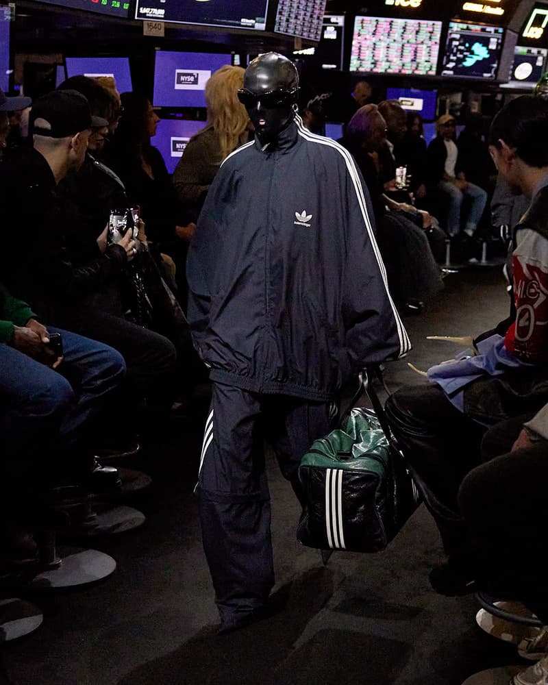 バレンシアガ Balenciaga 2023年春コレクション 〈adidas（アディダス）〉