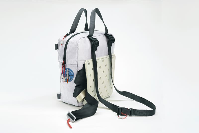 トム・サックスが自身のNFTコレクション保有者に限定版ウエストポーチを配布 tom sachs rocket factory fanny pack release nfts