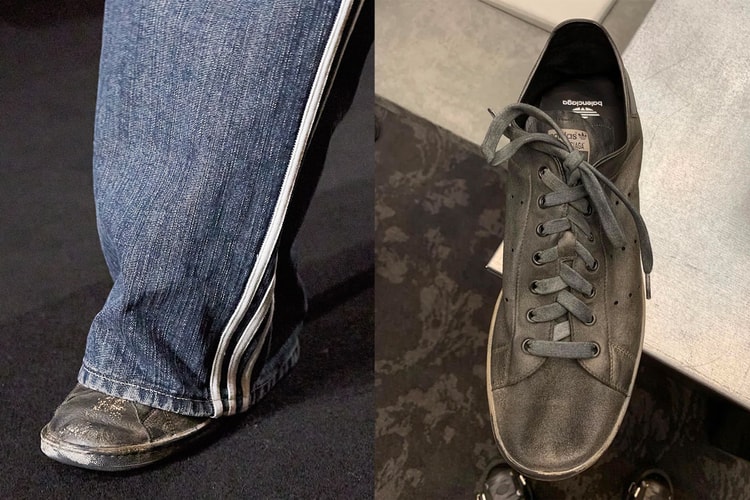 ソールの擦り減りまで再現した Balenciaga x adidas のユーズド加工 Stan Smith にクローズアップ