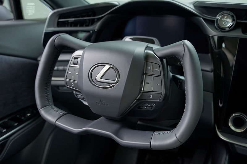レクサスがEV専用モデルの新型 RZを世界初公開 lexus new model rz release info