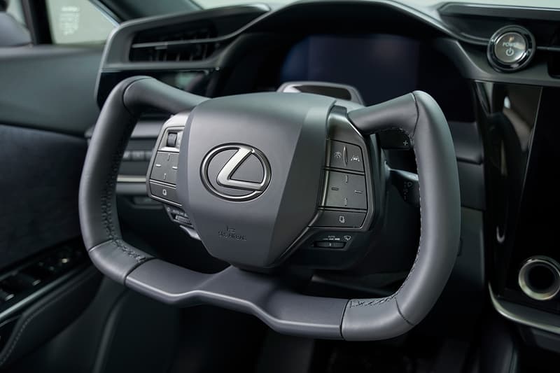 レクサスがEV専用モデルの新型 RZを世界初公開 lexus new model rz release info