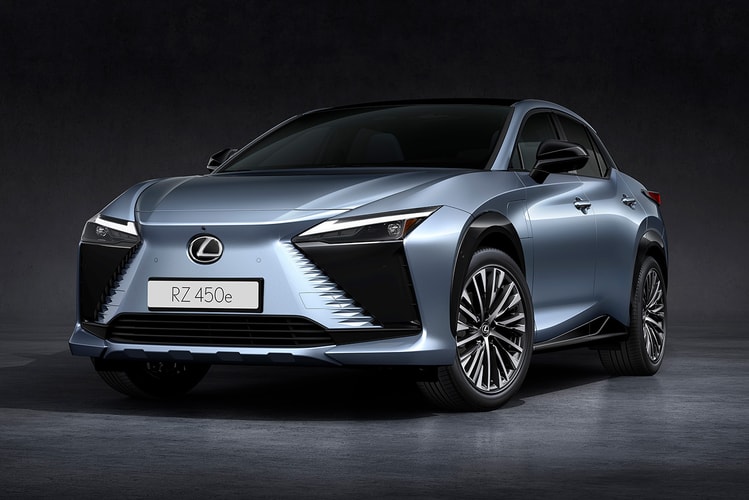 Lexus が EV 専用モデルの新型 RZ を世界初公開
