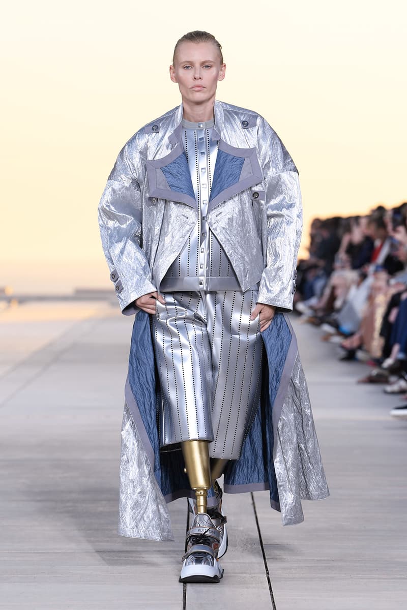 ルイヴィトン 2023年クルーズコレクション Louis Vuitton Cruise 2023 Show Was Held at The Salk Institute in San Diego