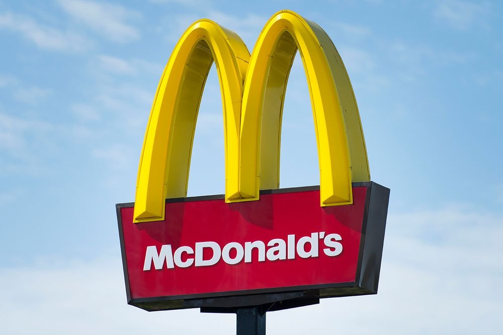 マクドナルドがロシアの全店舗を売却して事業撤退へ McDonald's withdraws from Russian market