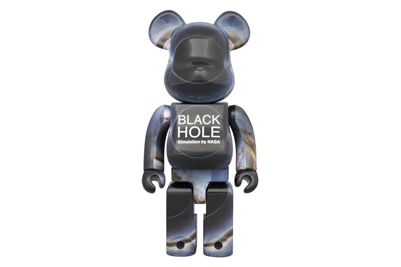 ブラックホールを NASA のシミュレーション画像で表現した限定 ベアブリックが発売   BE@RBRICK black hole edition NASA new release