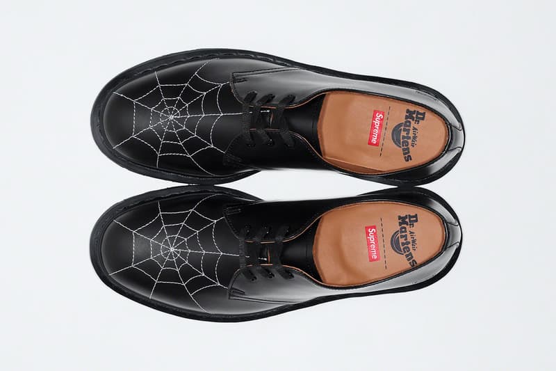 シュプリーム x ドクターマーチンによる2022年春夏の最新コラボ3ホールシューズが登場 Supreme x Dr. Martens collab 3-Eye Shoe 2022 spring summer release info