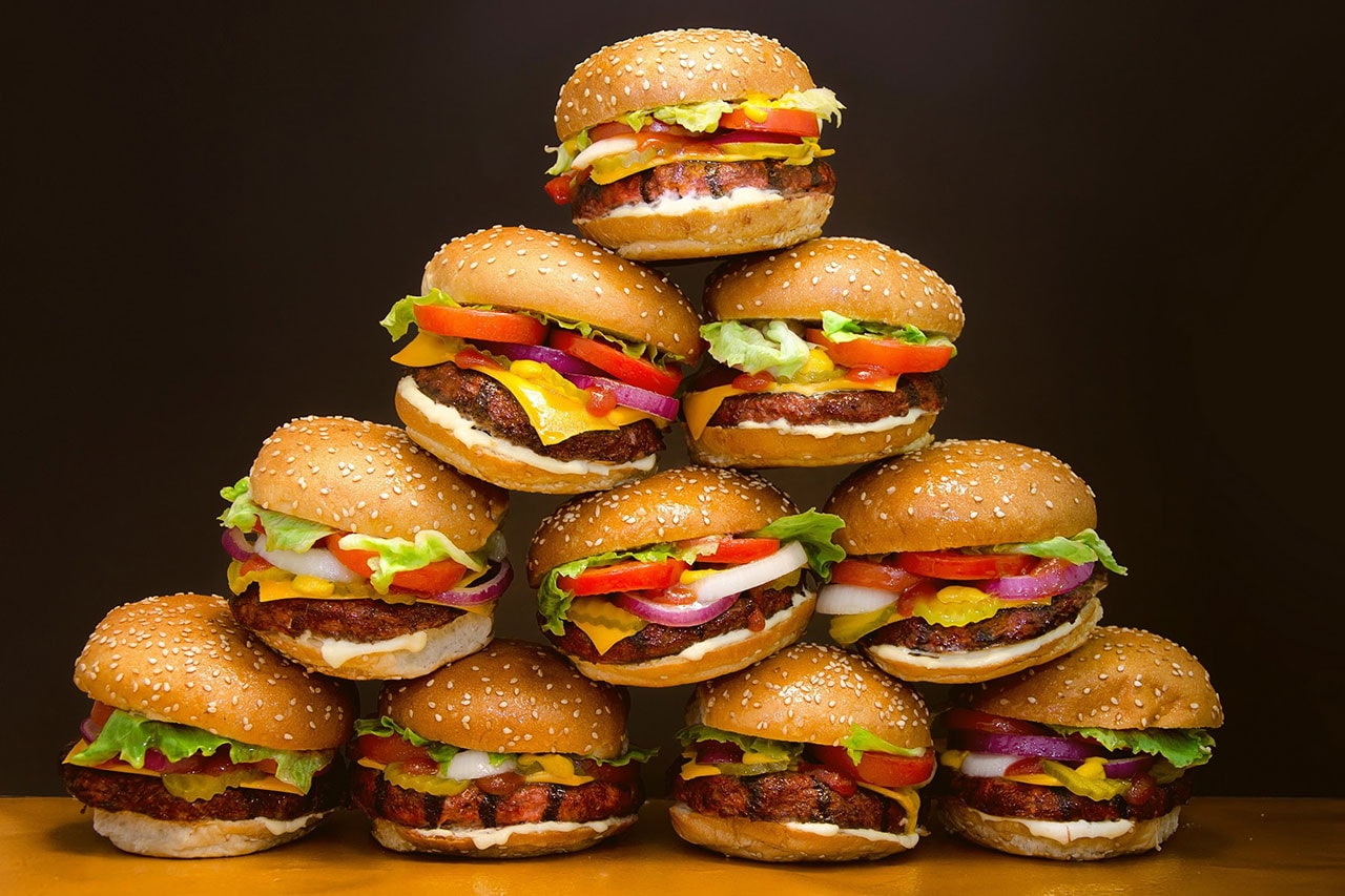 食べログがユーザーから高い評価を得る“ハンバーガー 百名店”の2022年版を発表