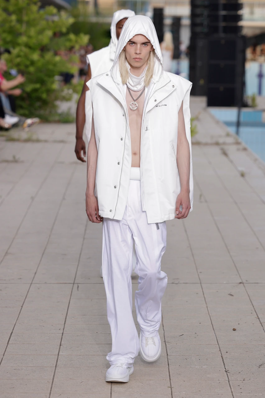 1017 アリクス 9SM 2023年春夏コレクション 1017 ALYX 9SM Spring/Summer 2023 "MOTION" Runway Show Milan Fashion Week Mens SS23 Matthew M Williams Review Looks Style Nike