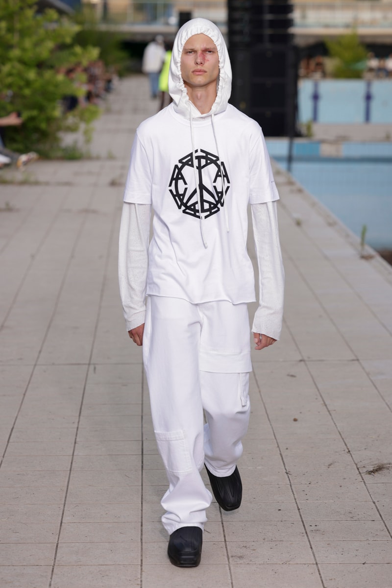 1017 アリクス 9SM 2023年春夏コレクション 1017 ALYX 9SM Spring/Summer 2023 "MOTION" Runway Show Milan Fashion Week Mens SS23 Matthew M Williams Review Looks Style Nike