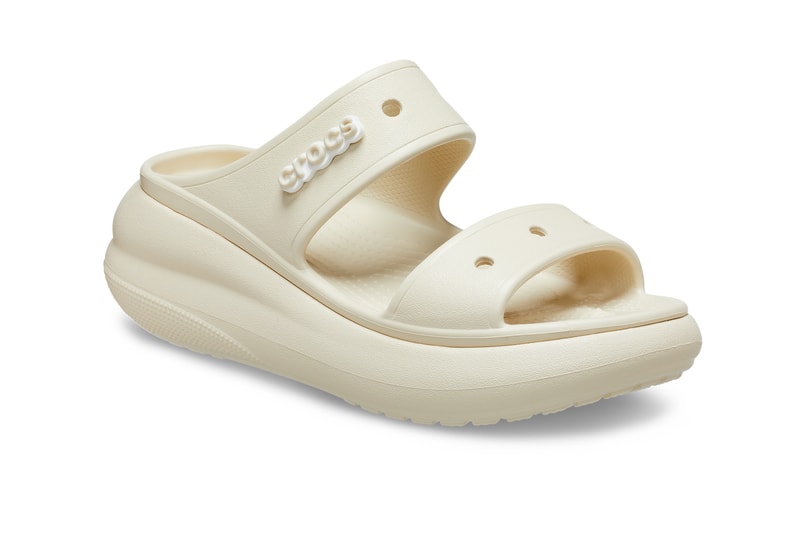 クロックスからボリューミーなソールが特徴的な新作スライドサンダルが登場 Crocs Crush Sandal Release black white purple chunky 