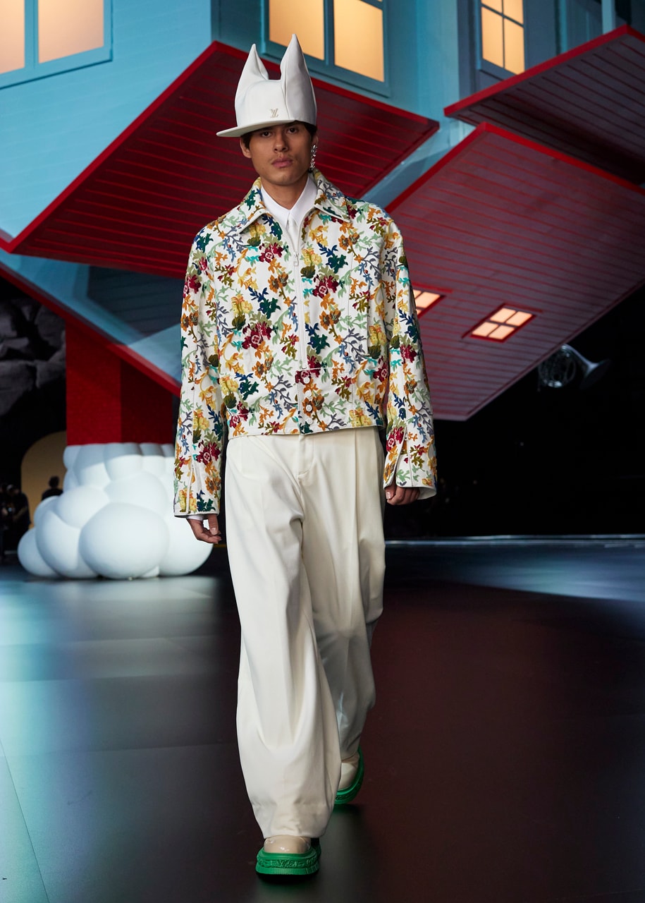 ルイヴィトン2022年秋冬メンズ・コレクション スピンオフショー Louis Vuitton’s FW22 Spin-Off Show Lands in Bangkok Fashion