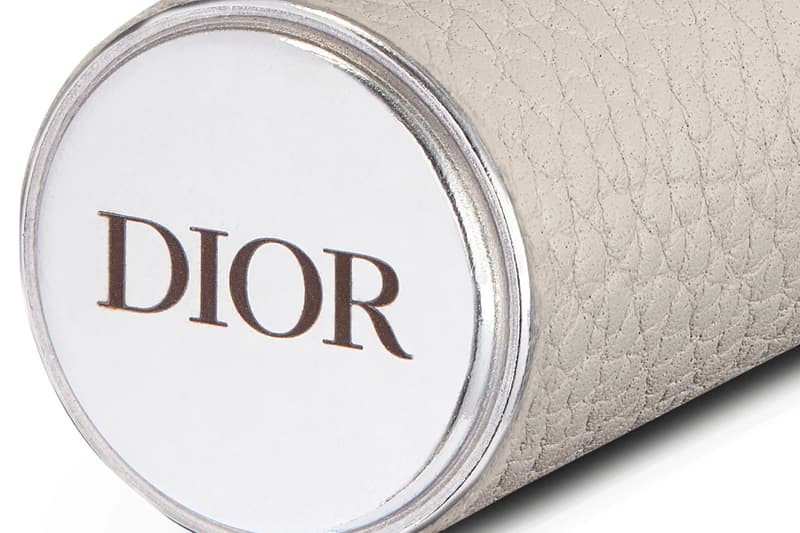 ディオールから100万円超えのガーデニングセットが登場 Dior Gardening Set Beige Grained Leather Bull Calfskin Kim Jones Design Outdoors Equipment 