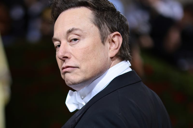 イーロン・マスクが Twitter の買収中止を示唆